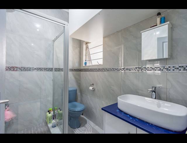 2 BEDROOM APARTMENT FOR SALE IN MUSGRAVE